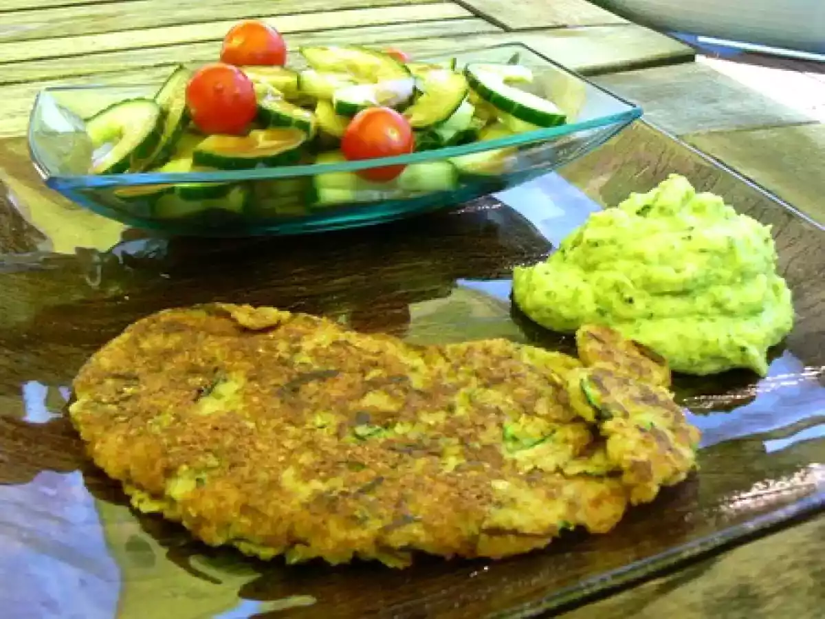 Galettes de flocons de riz, tartinade de courgettes aux amandes
