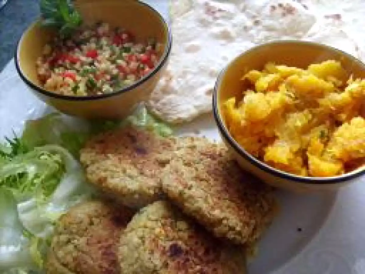 Galettes de pois chiche et sa garniture - photo 2