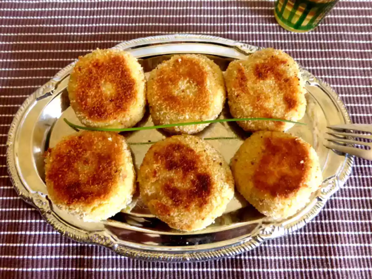 Galettes de pommes de terre au thon