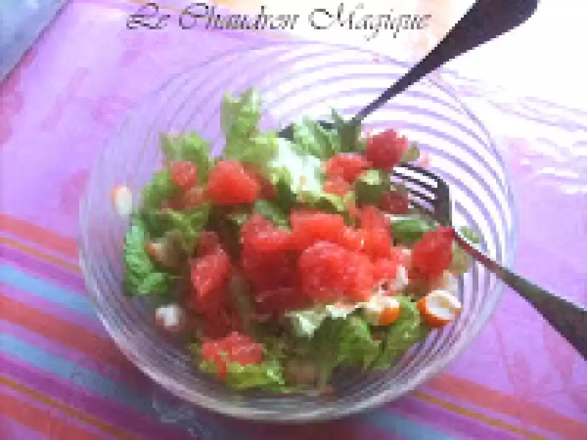 Gambas au vinaigre balsamique et salade verte aux pamplemousses.