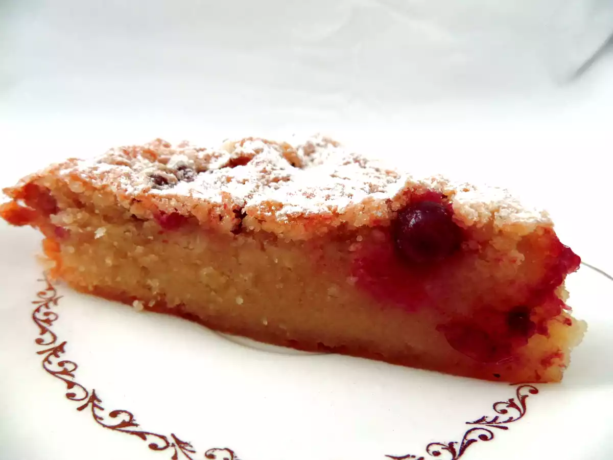 Gateau à l'amande et aux groseilles - photo 4