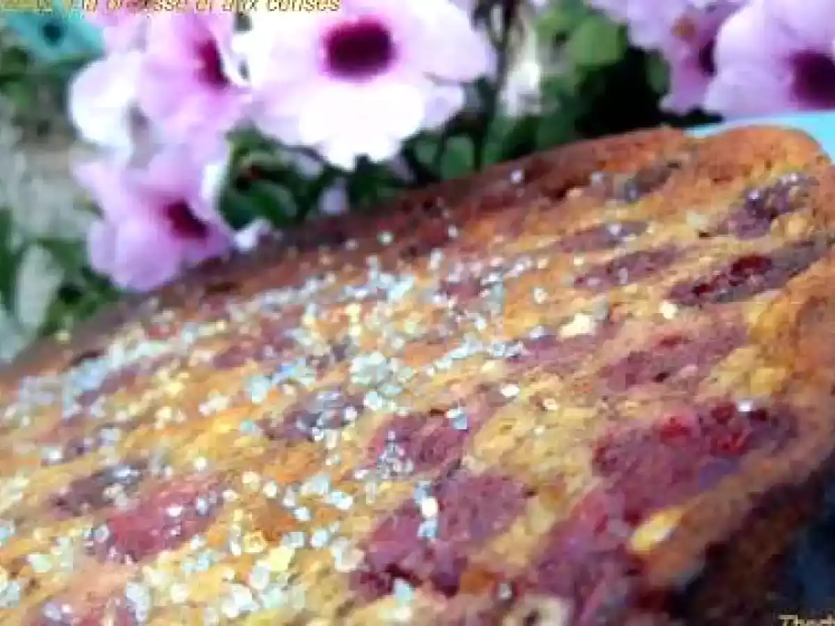 Gâteau à la brousse et aux cerises
