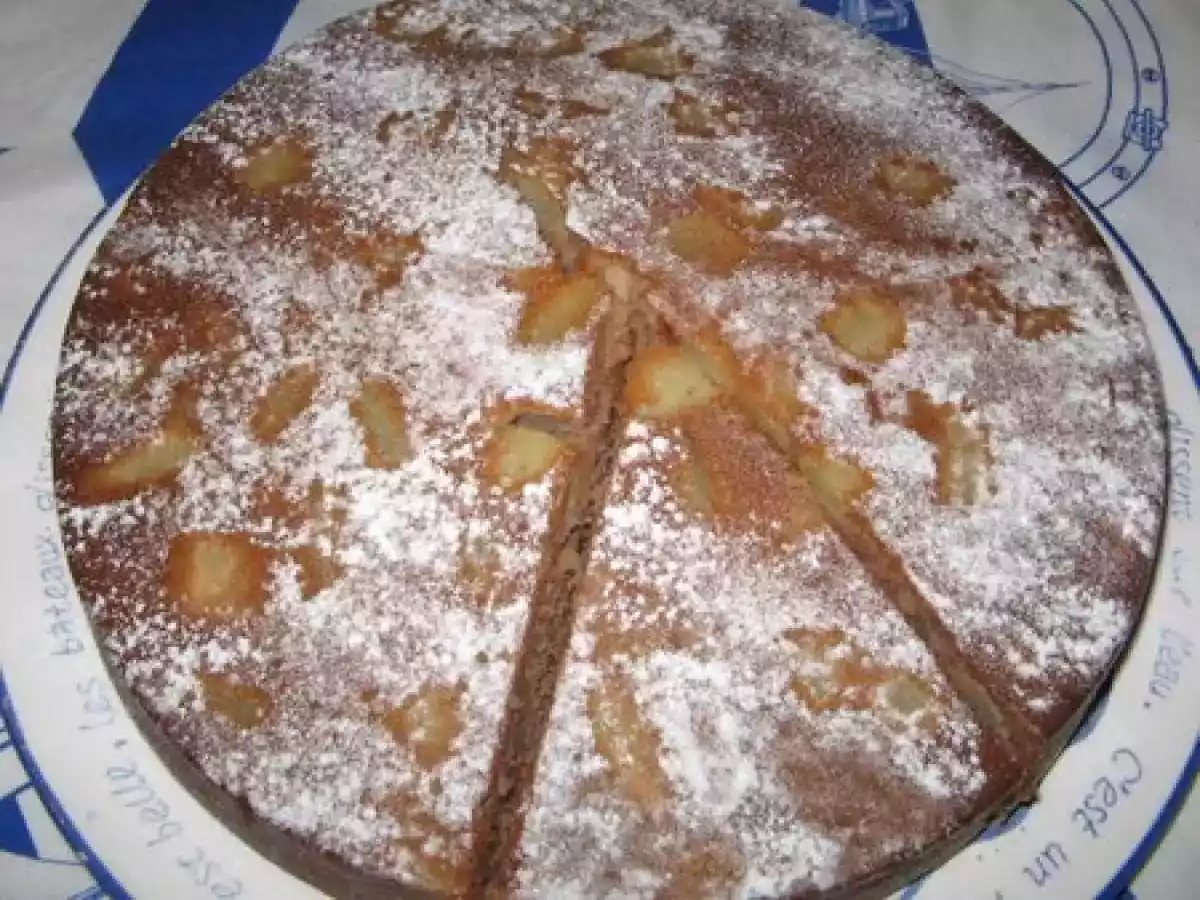 Gateau a la farine de chataigne et aux poires, un petit coucou a aurélien - photo 2
