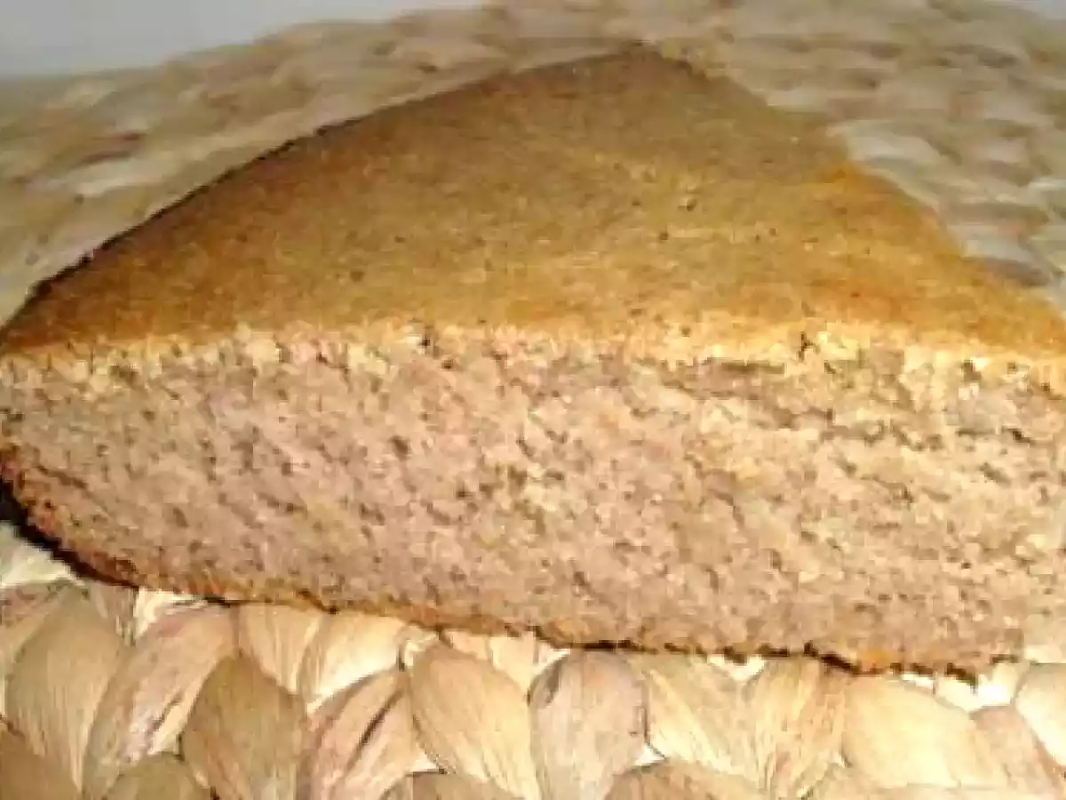 Gâteau à la farine de Châtaignes, Amandes & Miel