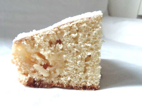 Gateau A La Mandarine Et Au Chocolat Blanc Recette Ptitchef
