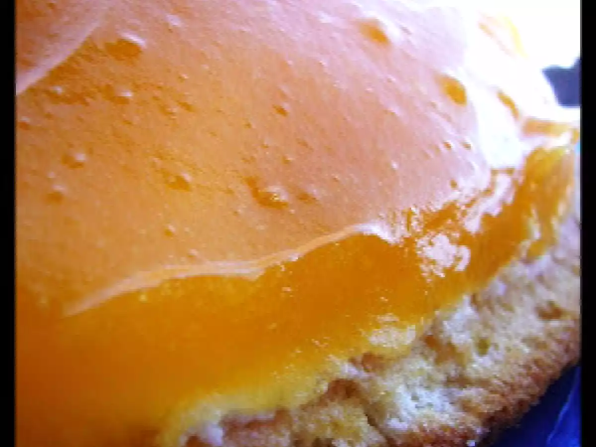 Gâteau à la pêche et fruits de la passion - J'suis une fille!