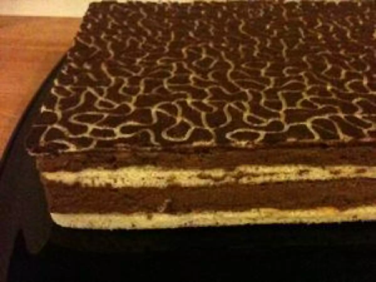 Gâteau amandes, ganache chocolat noir et griottes