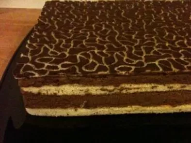 Gâteau amandes, ganache chocolat noir et griottes