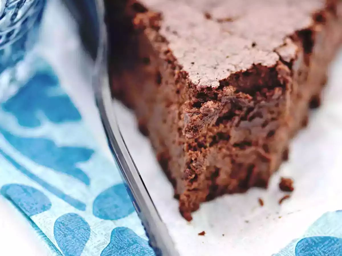 Gâteau au chocolat et à l'orange entière