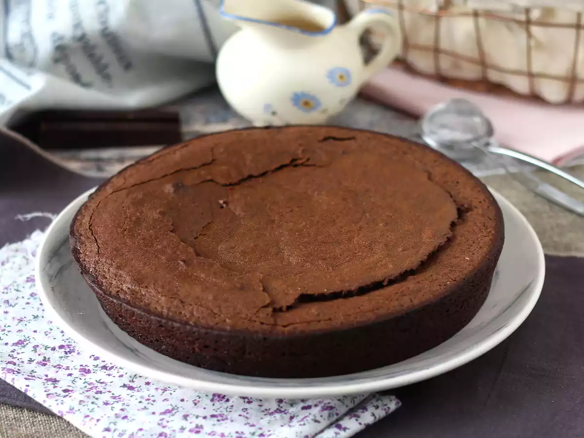 Gâteau au chocolat facile et moelleux - photo 2
