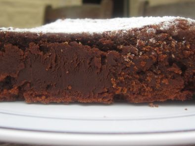 Gâteau au chocolat, moelleux et fondant