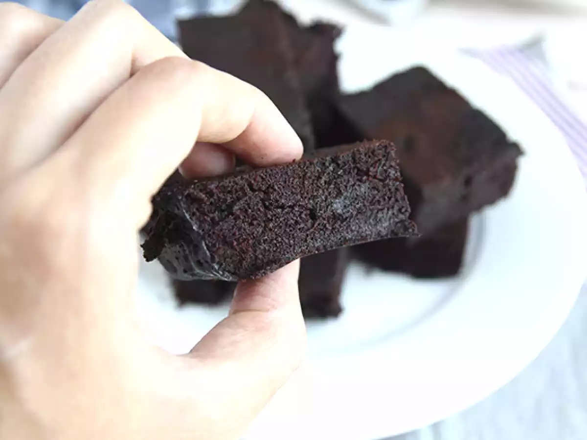 Gâteau au chocolat sans œufs, sans lactose et sans four - photo 2