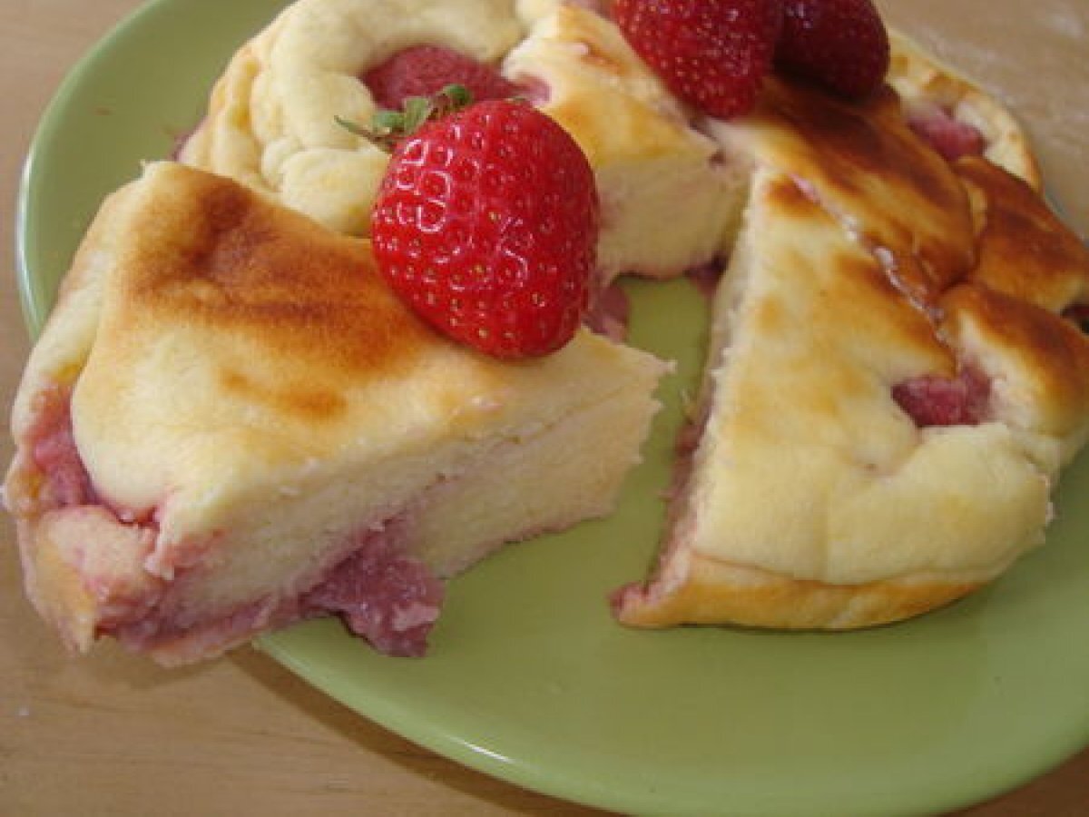 Gateau Au Fromage Blanc Et Aux Fraises Gourmand Recette Ptitchef