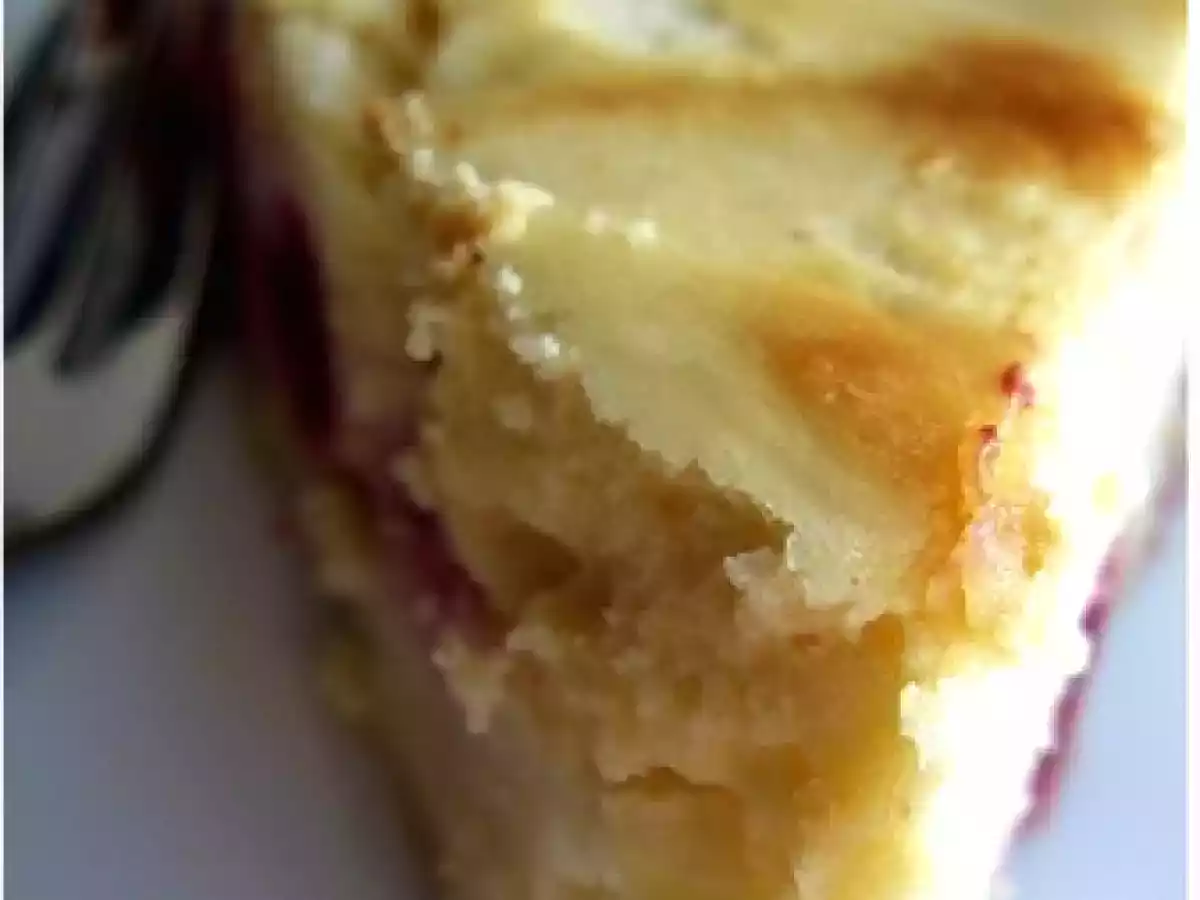 Gateau au fromage blanc, framboises et chocolat blanc