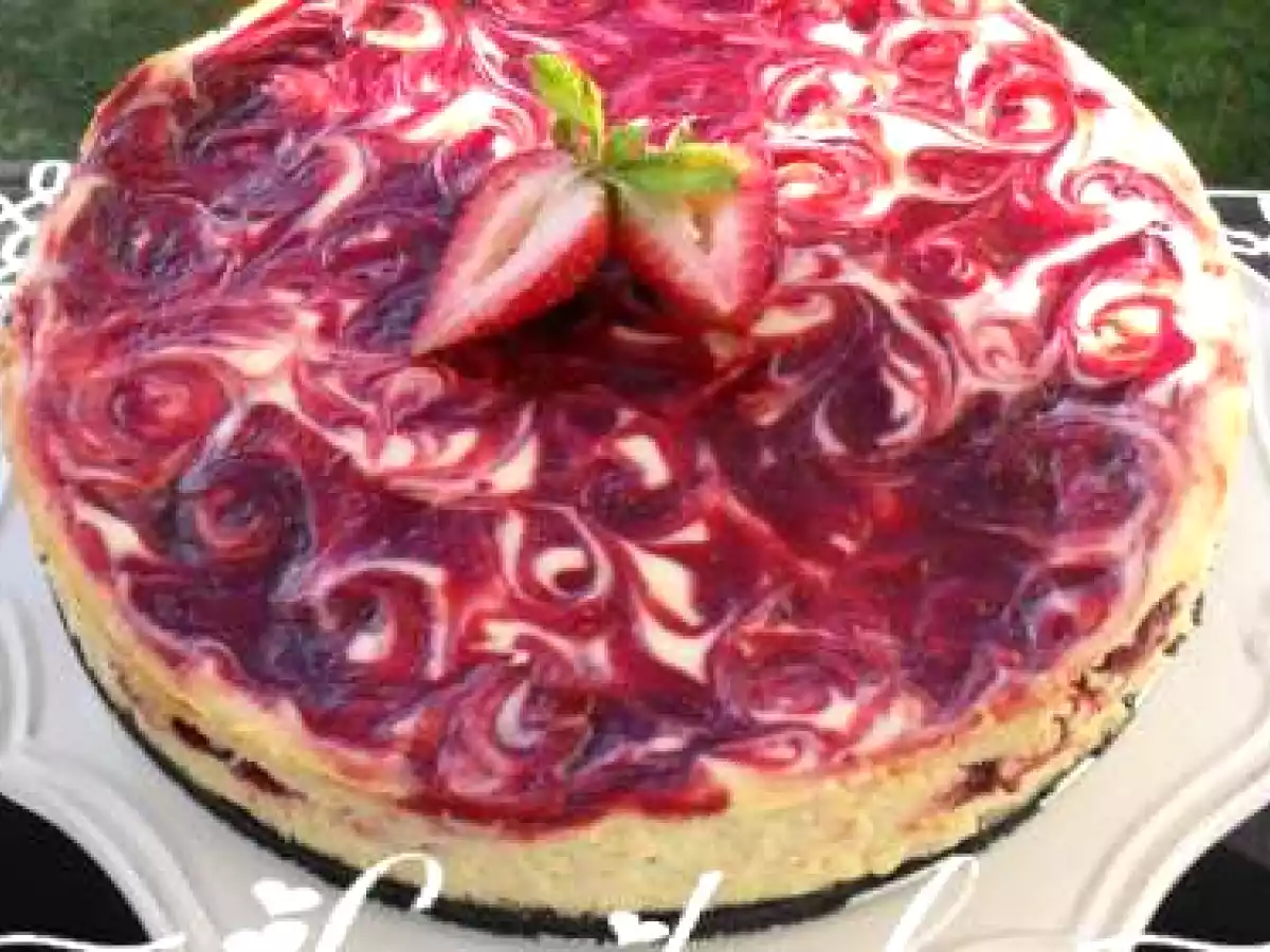 Gâteau au fromage et aux spirales de fraises - photo 3