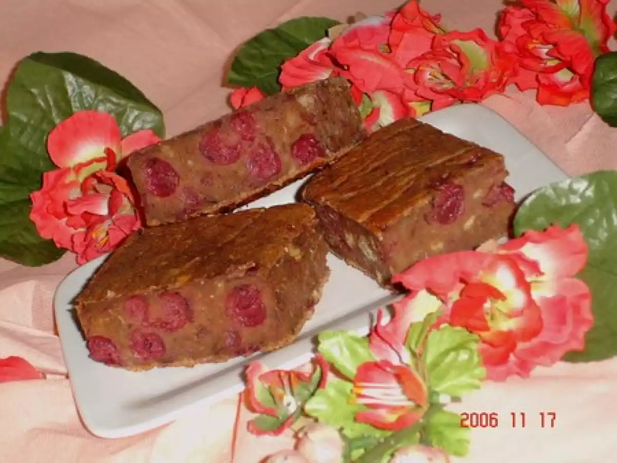 Gateau au pain aux cerises ou poudding