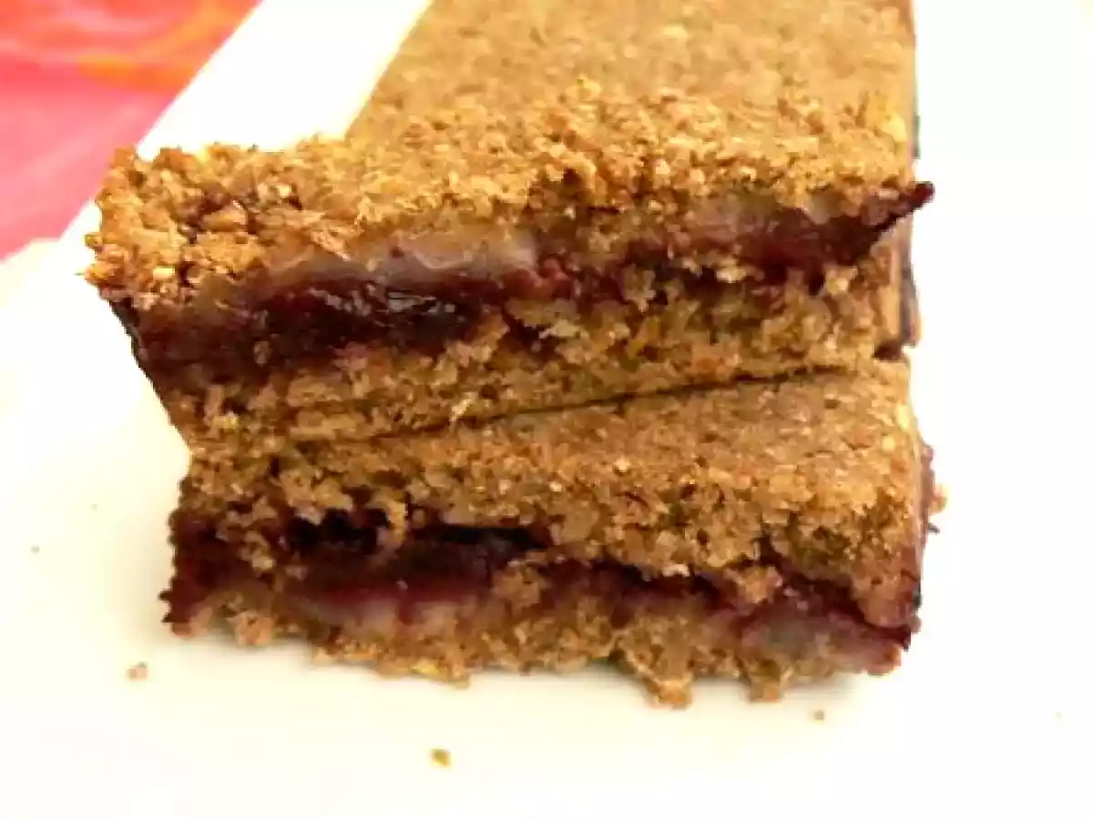 Gâteau au son de blé pêche de vigne - poire
