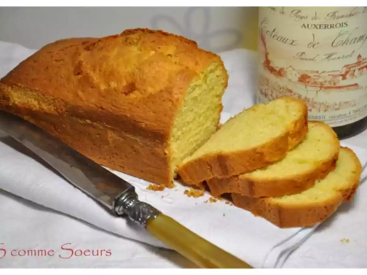 Gâteau au vin blanc, léger et moelleux