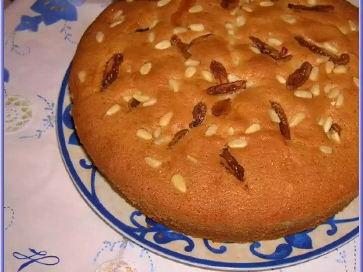 Gâteau au yaourt et aux fruits séchés chez GAL
