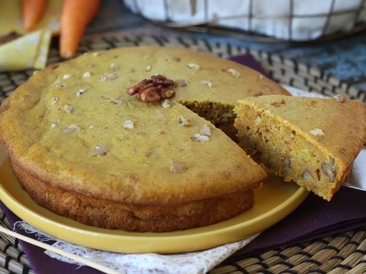 Gâteau aux carottes et aux noix