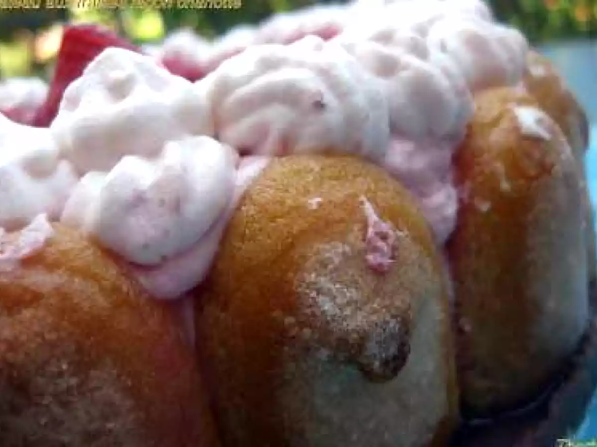 Gâteau aux fraises façon charlotte - photo 2