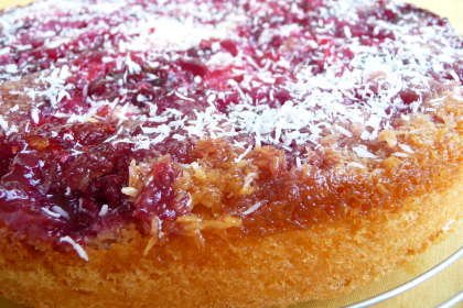 Gateau Aux Framboises Et A La Noix De Coco Caramelise Recette Ptitchef