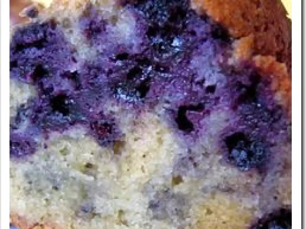 Gâteau aux myrtilles et crème amandine!!! - photo 4