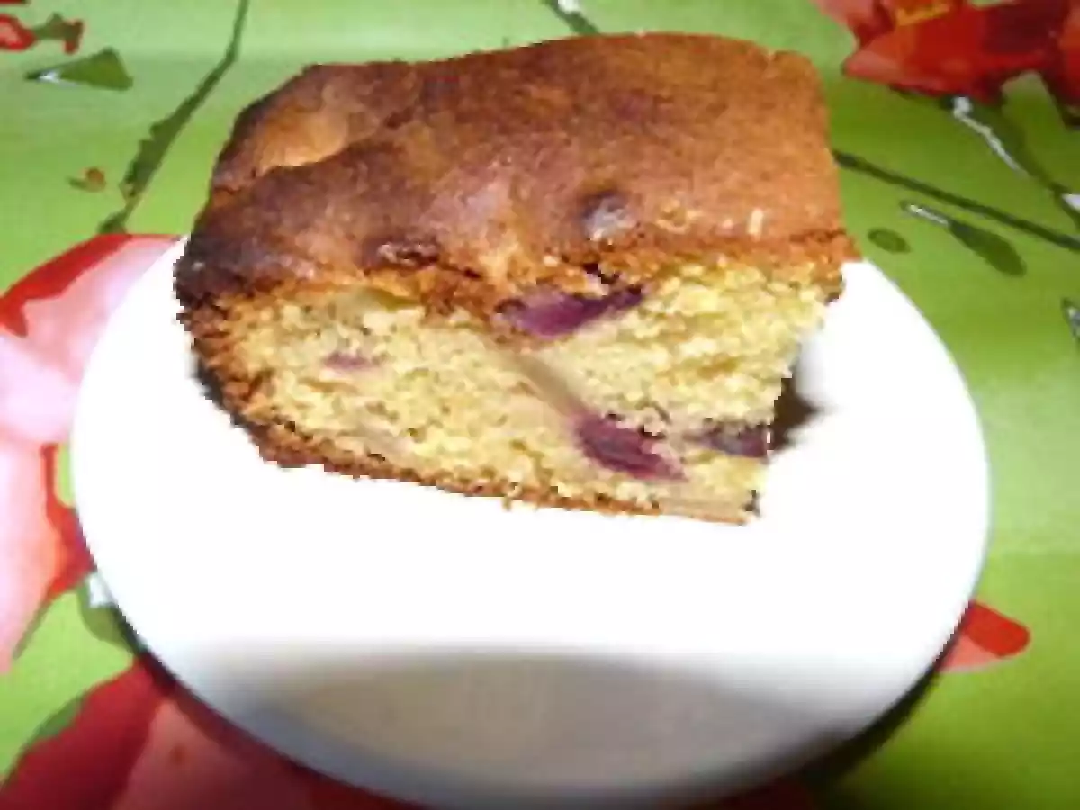 Gateau aux péches sanguines et pommes