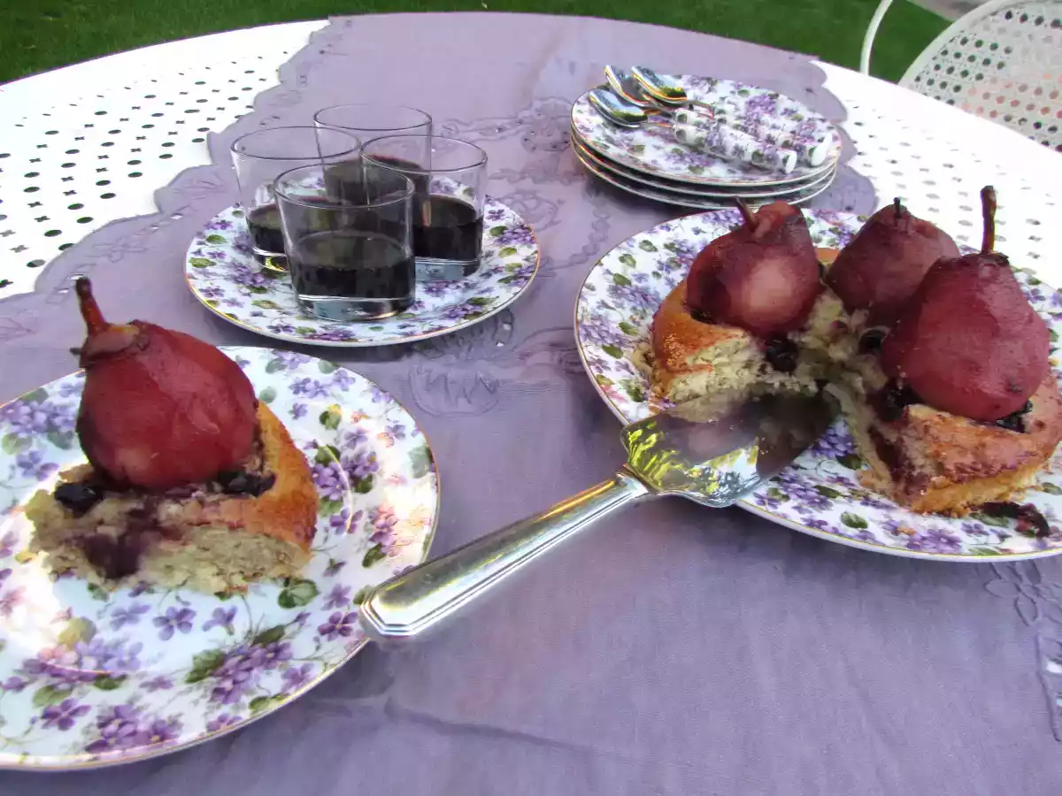 GÂTEAU AUX POIRES AU VIN ET AU CASSIS - photo 3