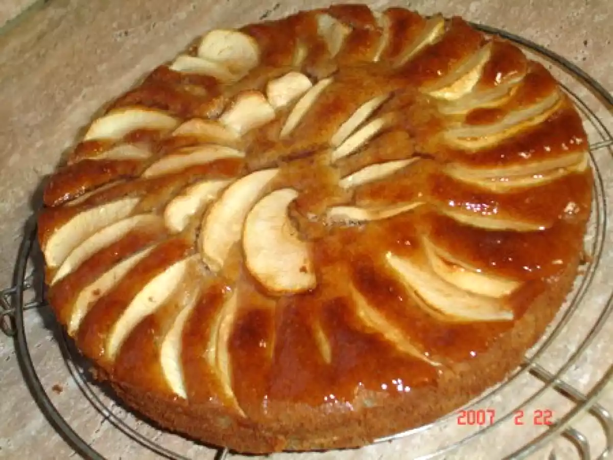 Gateau aux pommes à la farine de chataignes
