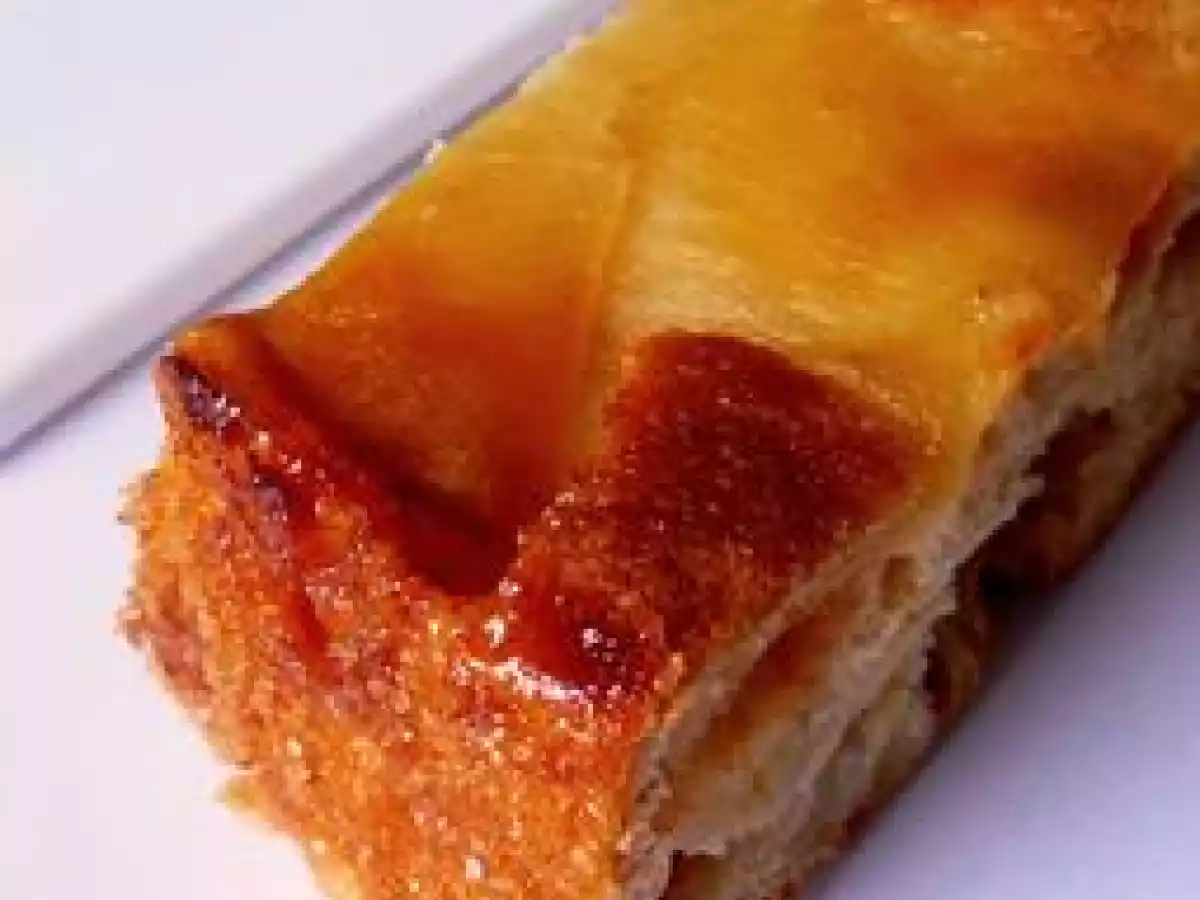 Gâteau aux pommes aux éclats de caramel