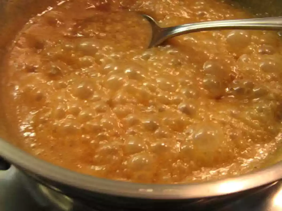 Gateau aux pommes caramélisée à la canelle - photo 2
