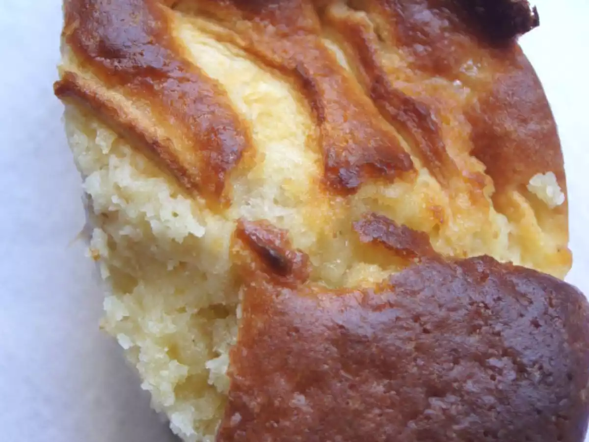 Gâteau aux pommes et à la cannelle imbibé