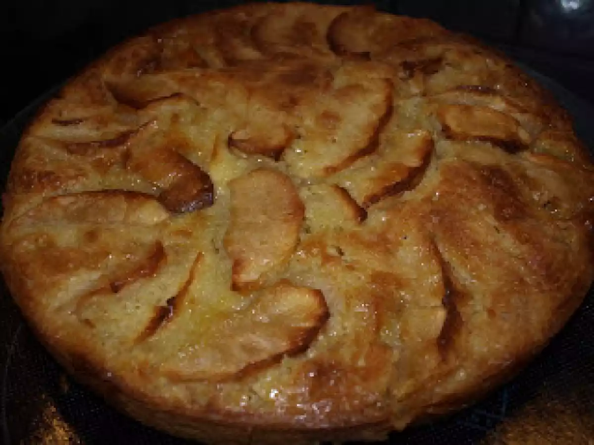 Gâteau aux pommes et au miel
