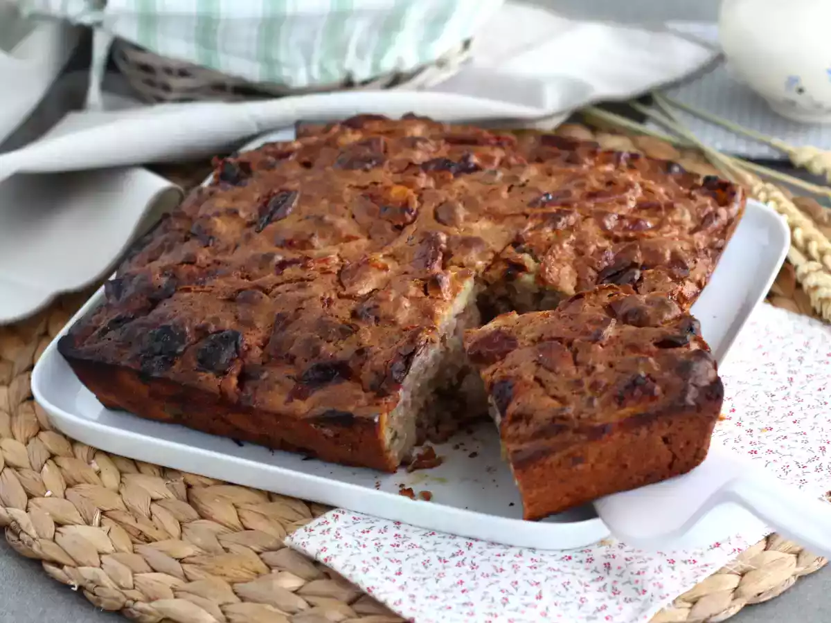 Gâteau aux pommes, noix et cannelle - photo 3