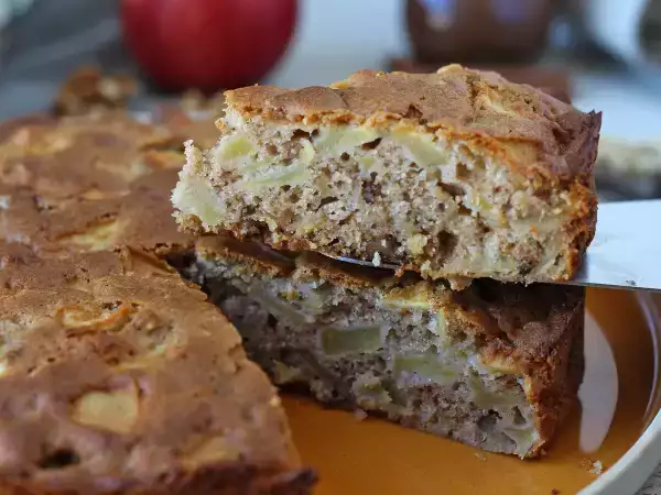 Recette Gâteau aux pommes, noix et cannelle
