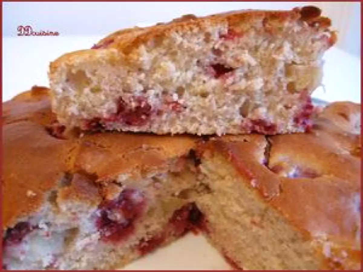 Gâteau aux pommes (séchées ou non) et aux framboises - photo 3