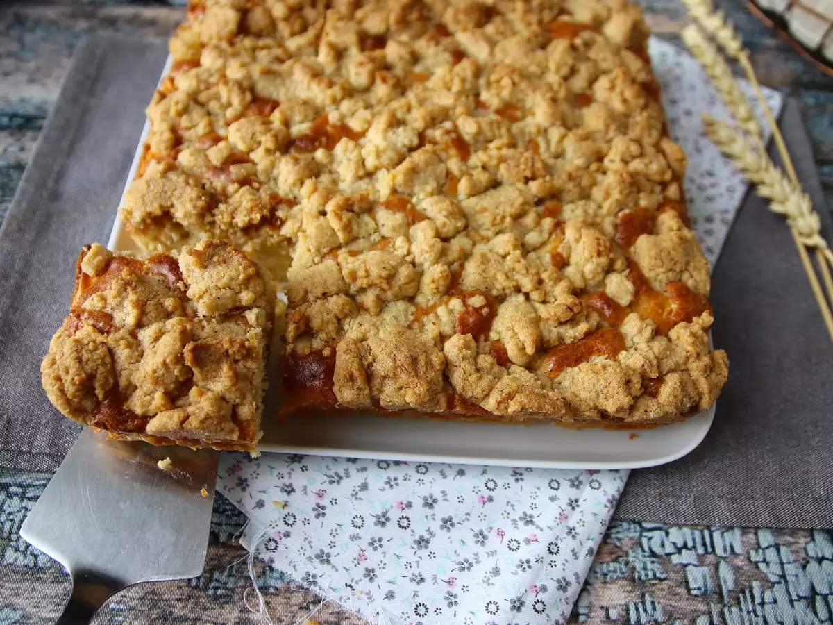 Gâteau aux pommes ultra moelleux et streusel croustillant - photo 2