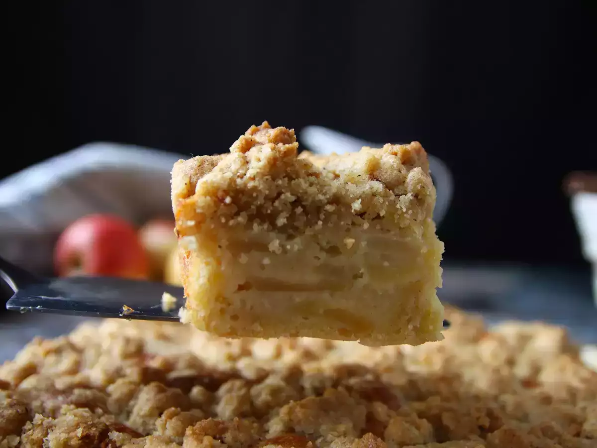 Gâteau aux pommes ultra moelleux et streusel croustillant - photo 3