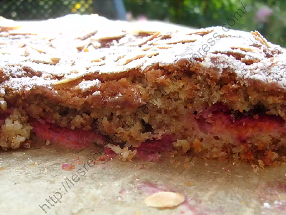 Gâteau aux prunes et amandes / Plum bakewell cake