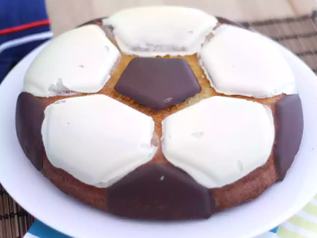 Gâteau ballon de football