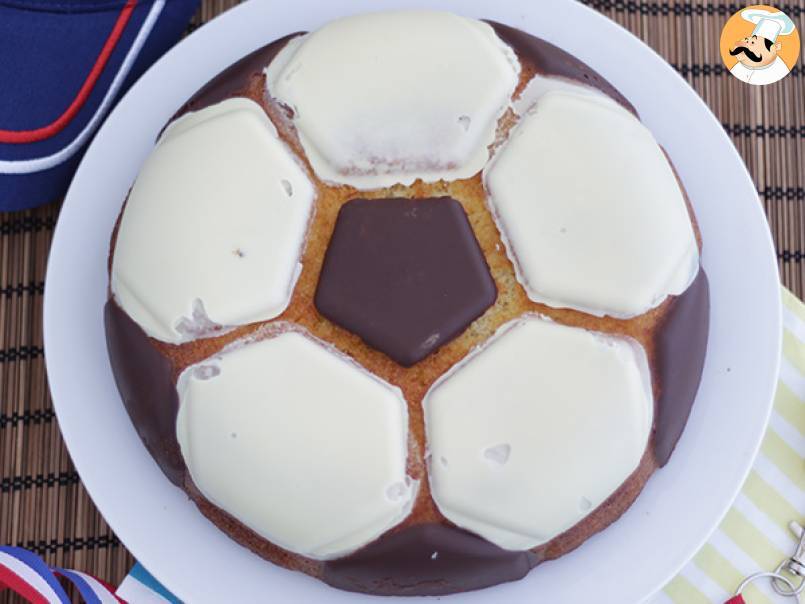 Gâteau ballon de football - photo 2