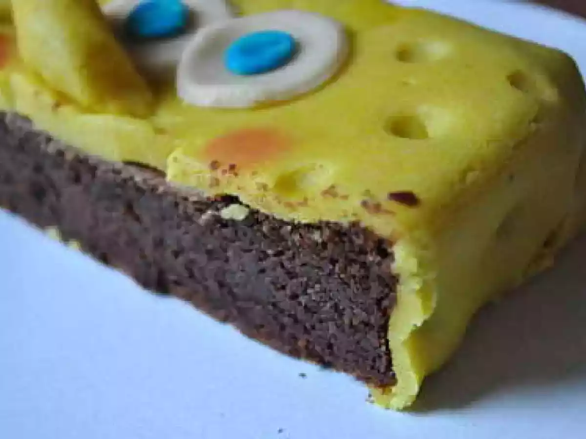 Gateau Bob l'éponge (moelleux chocolat et pâte d'amande lmaison) - photo 4