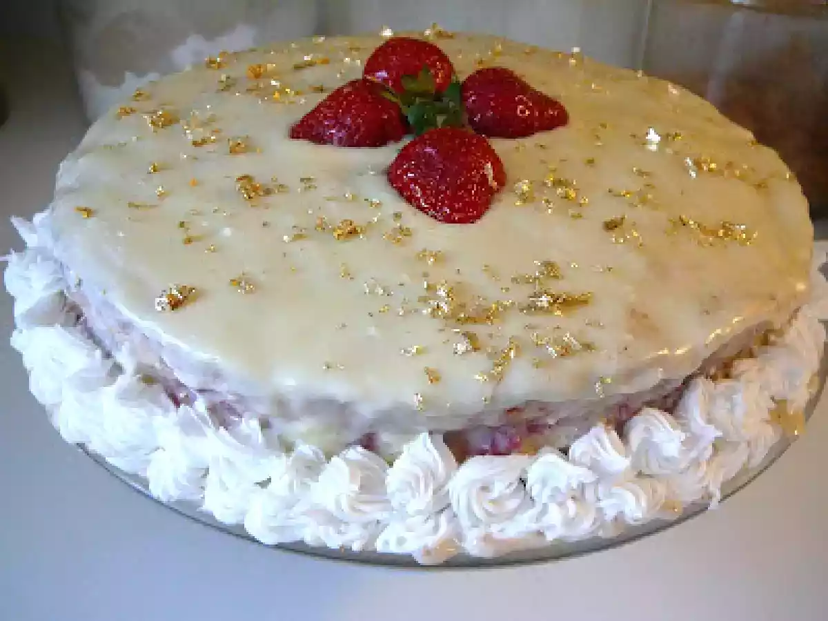Gâteau Boston au chocolat blanc et à la fraise