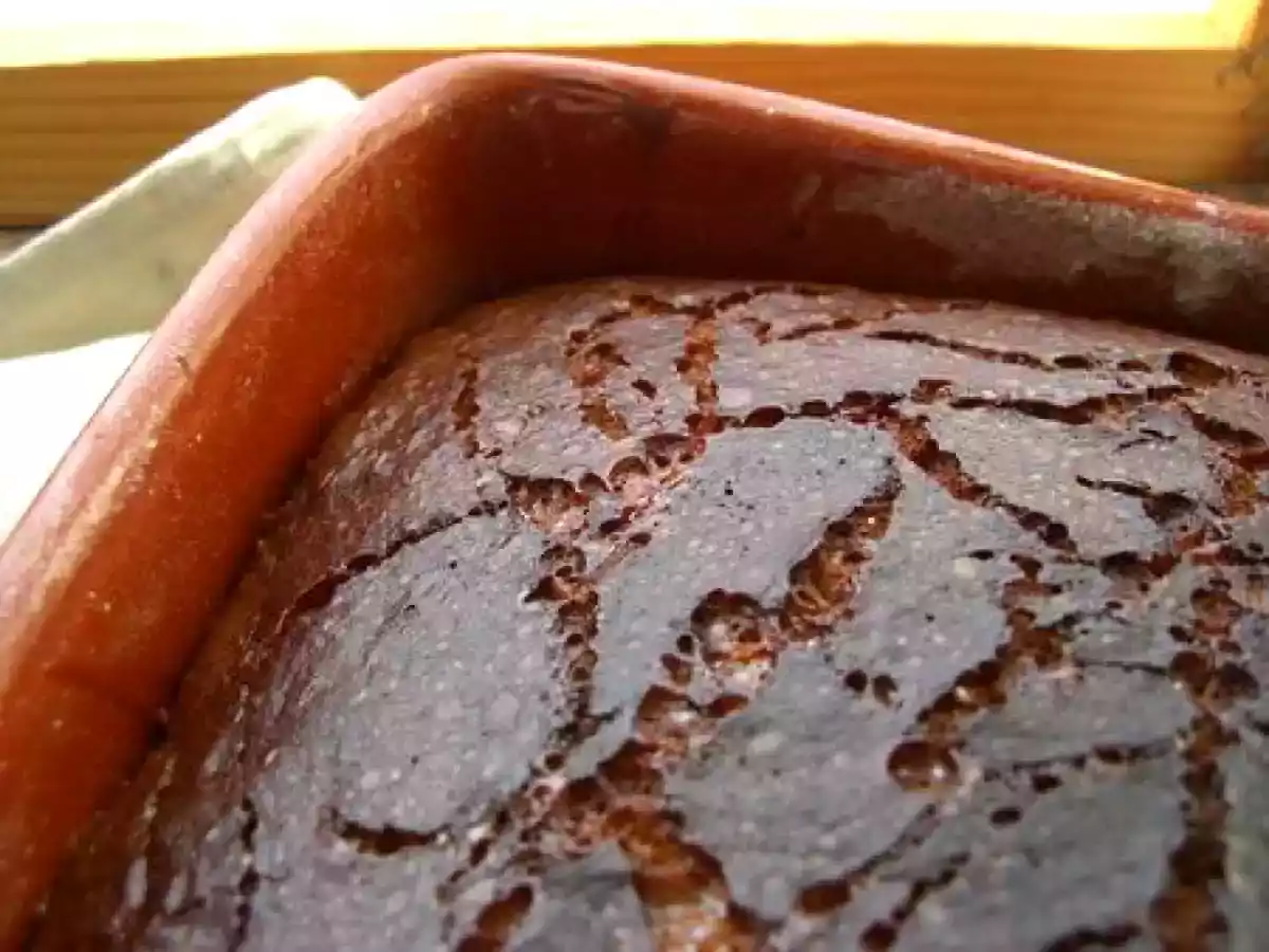 Gâteau chocolat au lait et crème de nougat...pour nous, les filles!