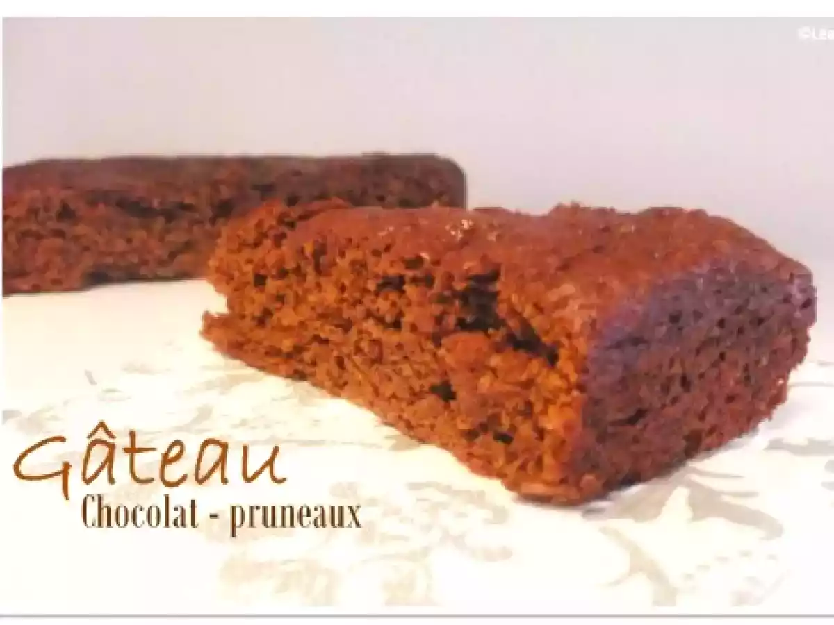 Gâteau chocolat - pruneaux (sans beurre)