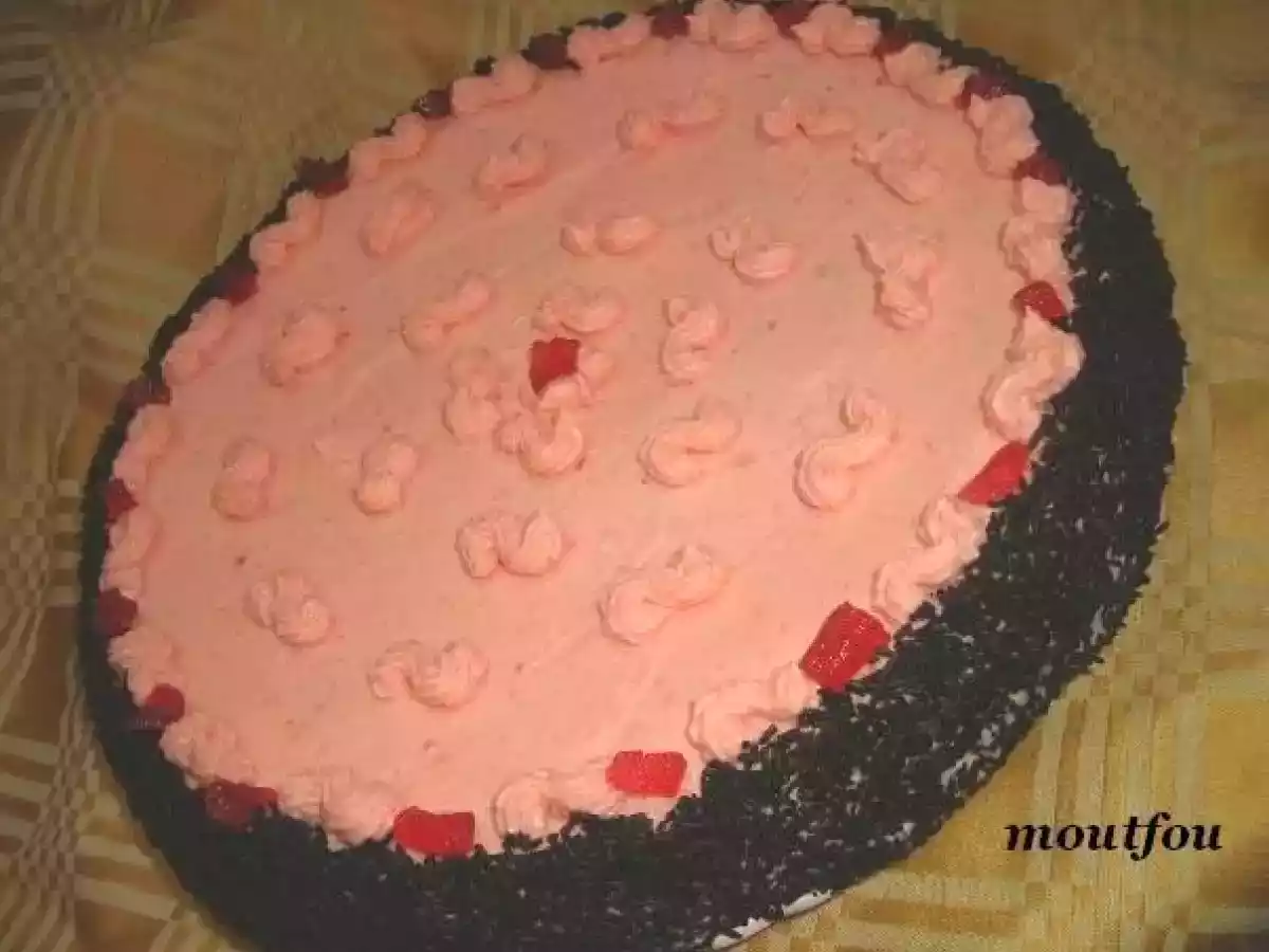 Gâteau crème aux cerises confites