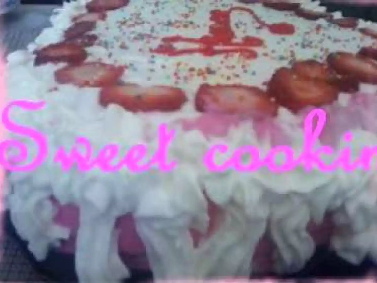 Gateau d'anniversaire à la fraise - photo 2