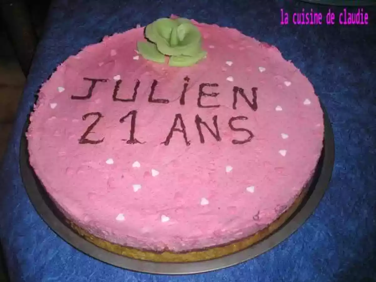 Gâteau d'anniversaire façon framboisier