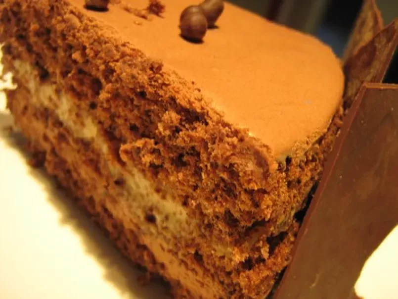 Gâteau d'anniversaire mousse au chocolat et crème noisette - photo 3